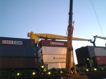 Reparatur Krananlage Containerschiff